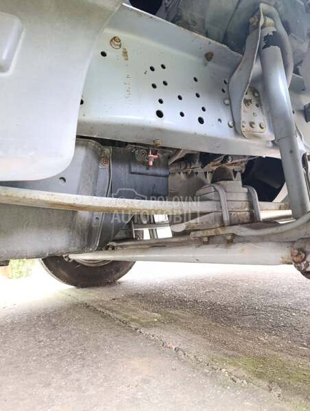 Mercedes Benz atego 815