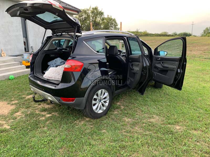 Ford Kuga 