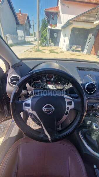 Nissan Qashqai 1.6