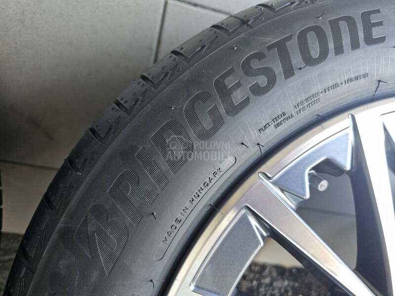Bridgestone 205/60 R17 Letnja