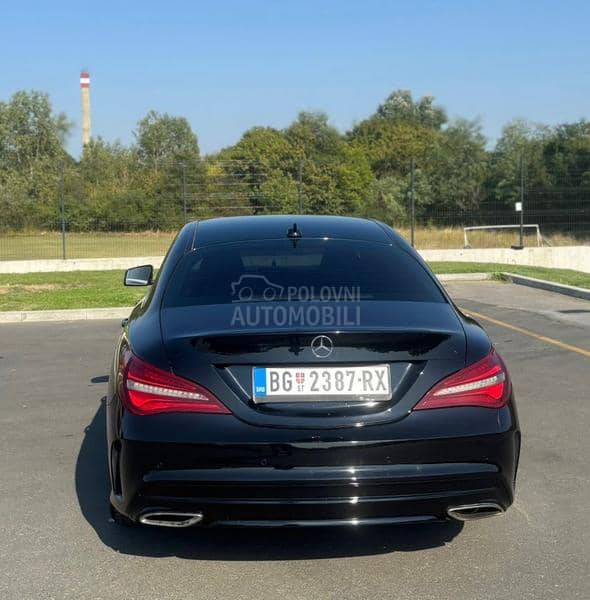 Mercedes Benz CLA 180 
