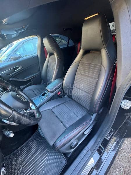 Mercedes Benz CLA 180 