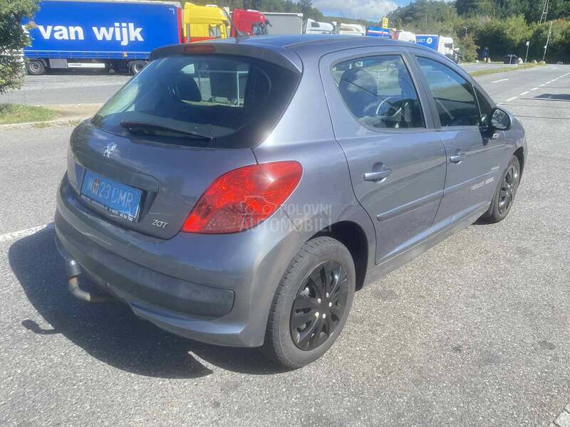 Peugeot 207 1.4 bmw motor