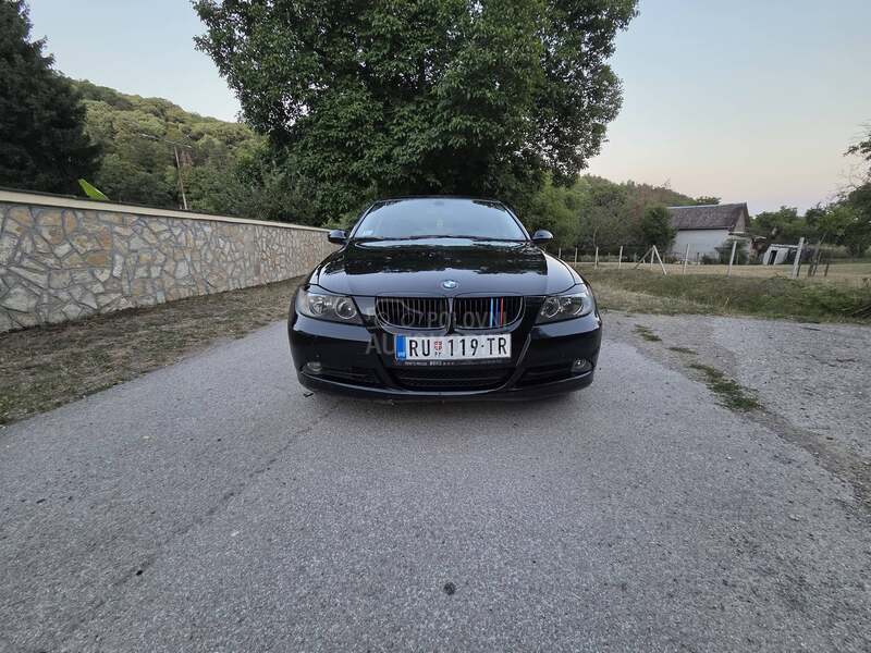 BMW 318 N47