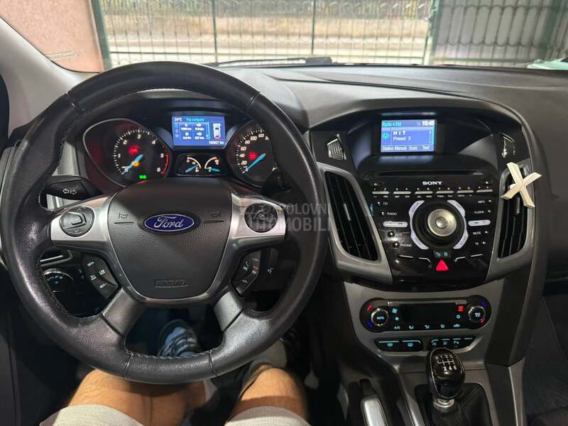 Ford Focus 1.6 tdci titanium