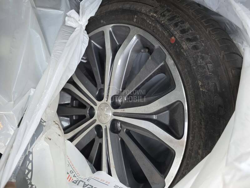 Peugeot 4008 1.8hdi 173K CH