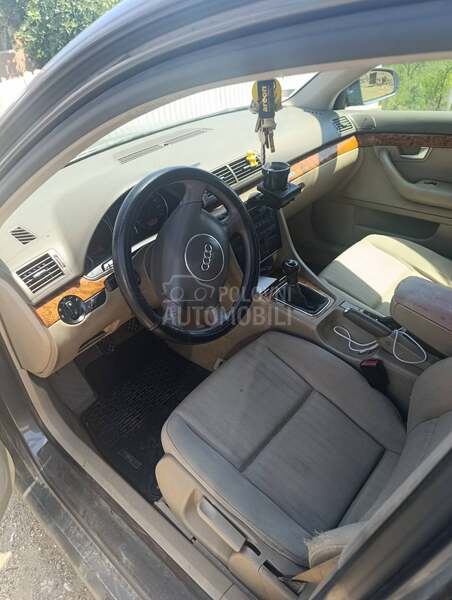 Audi A4 3050