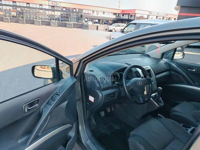 Toyota Corolla Verso 