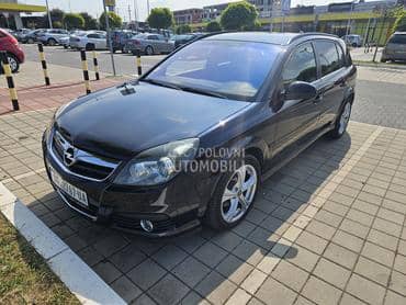 Opel Signum 