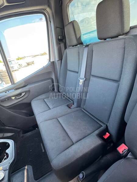 Mercedes Benz Sprinter