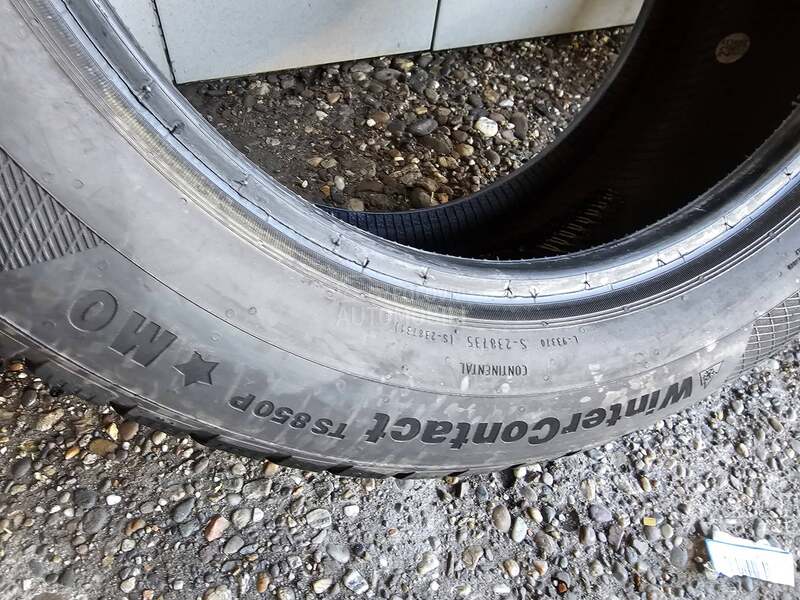 Continental 225/55 R17 Zimska