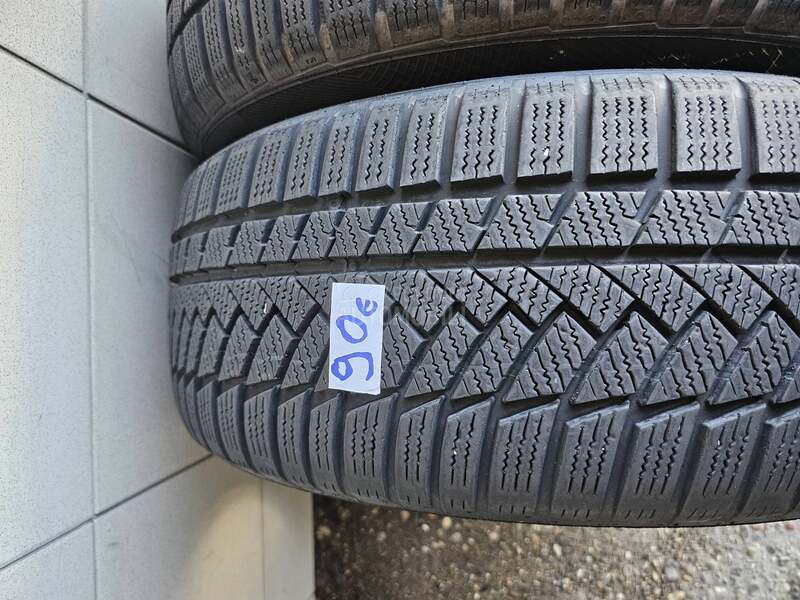 Continental 225/55 R17 Zimska