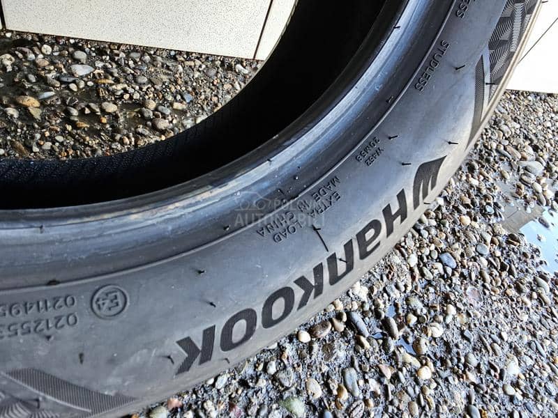 Hankook 185/60 R15 Zimska