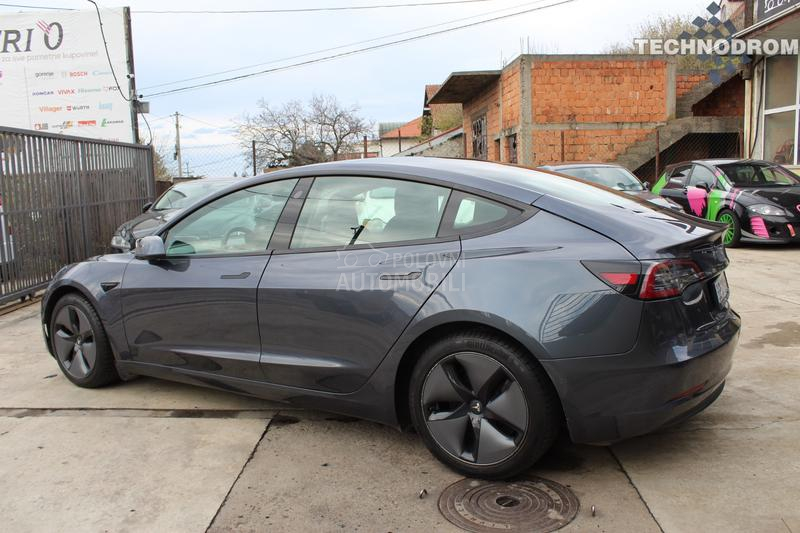 Tesla Model 3 LongRange t.pumpa