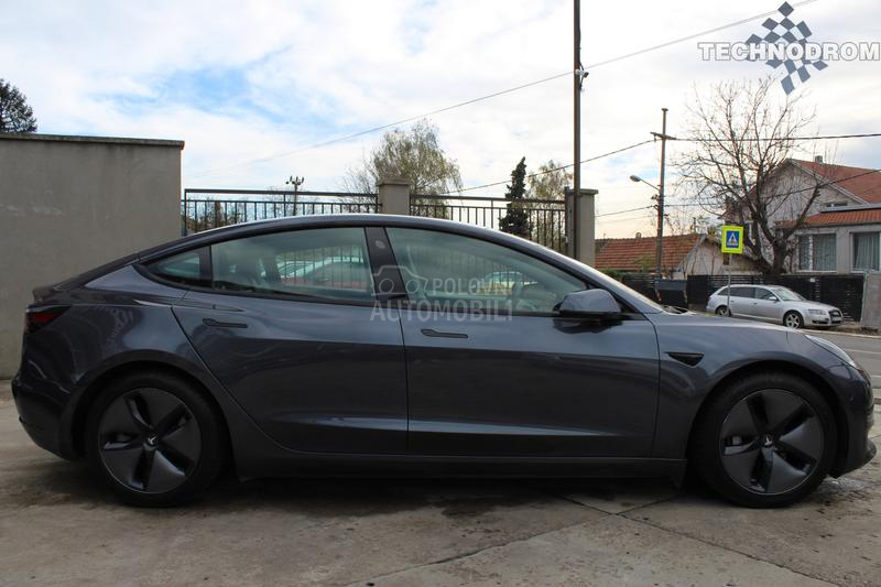 Tesla Model 3 LongRange t.pumpa