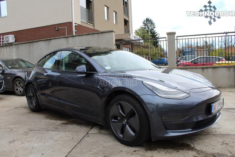 Tesla Model 3 LongRange t.pumpa