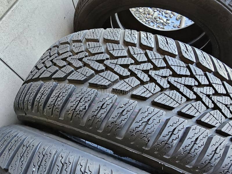 Dunlop 195/50 R15 Zimska