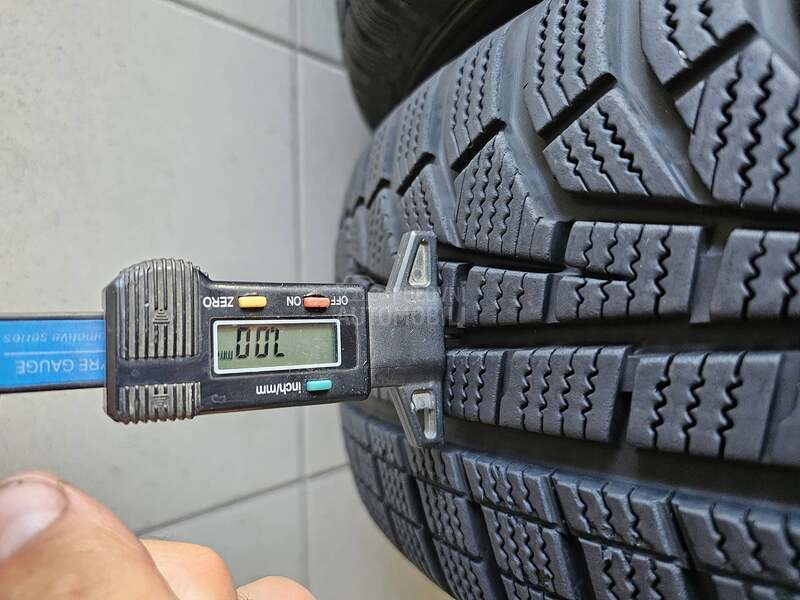 Hankook 215/70 R16 Zimska
