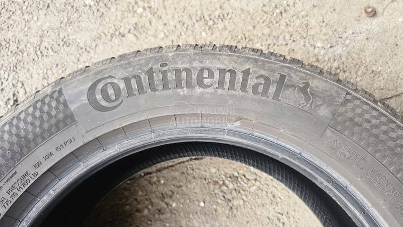 Continental 215/65 R17 Zimska