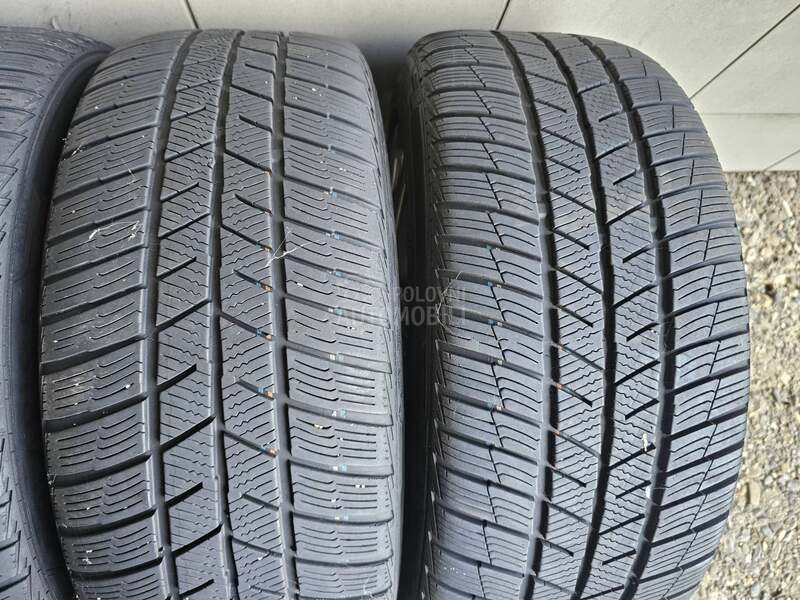 Barum 225/45 R17 Zimska