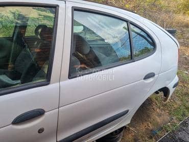 megan 1 vrata za Renault Megane od 1999. do 2004. god.