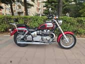 Triumph Bonneville America 800