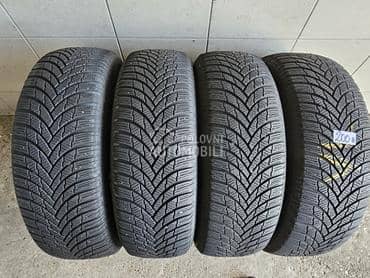 Firestone 215/65 R17 Zimska