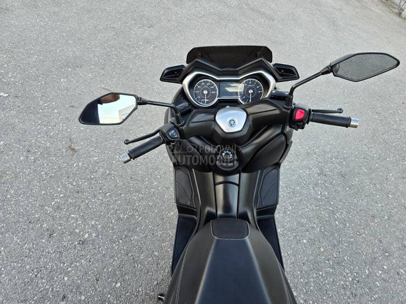 Yamaha X MAX