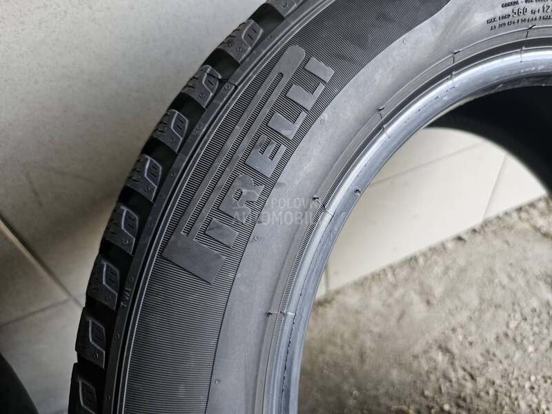 Pirelli 185/60 R15 Zimska