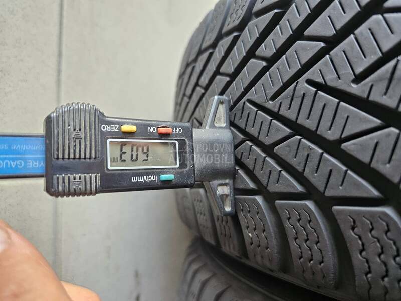 Pirelli 185/60 R15 Zimska