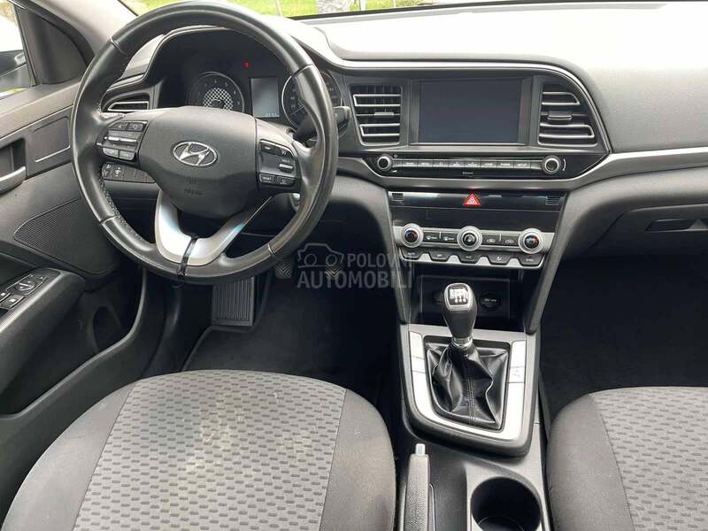 Hyundai Elantra GLS