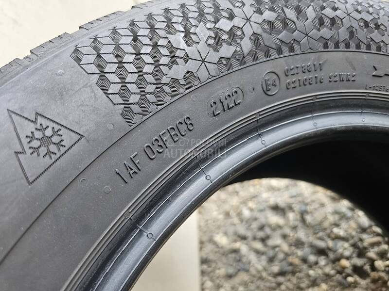 Continental 205/60 R16 Zimska