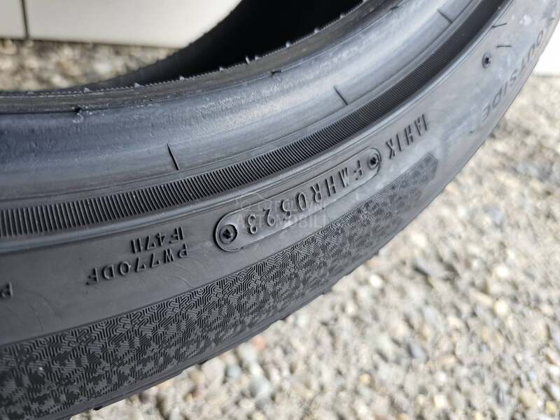 Falken 245/45 R18 Zimska