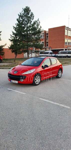 Peugeot 207 O C U V A N