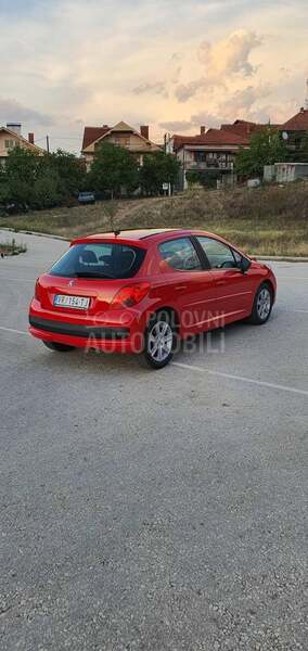 Peugeot 207 O C U V A N