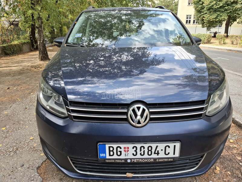 Volkswagen Touran 