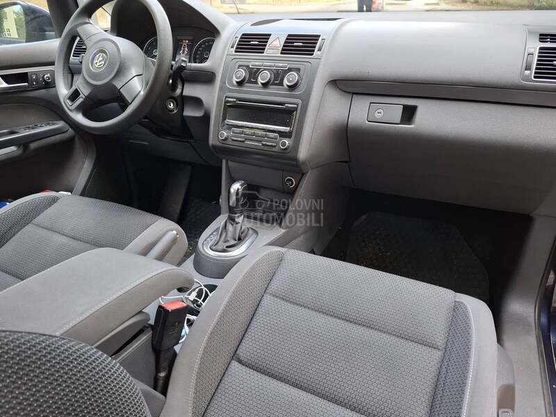 Volkswagen Touran 