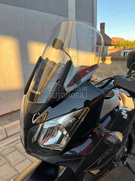 Suzuki V Strom 650