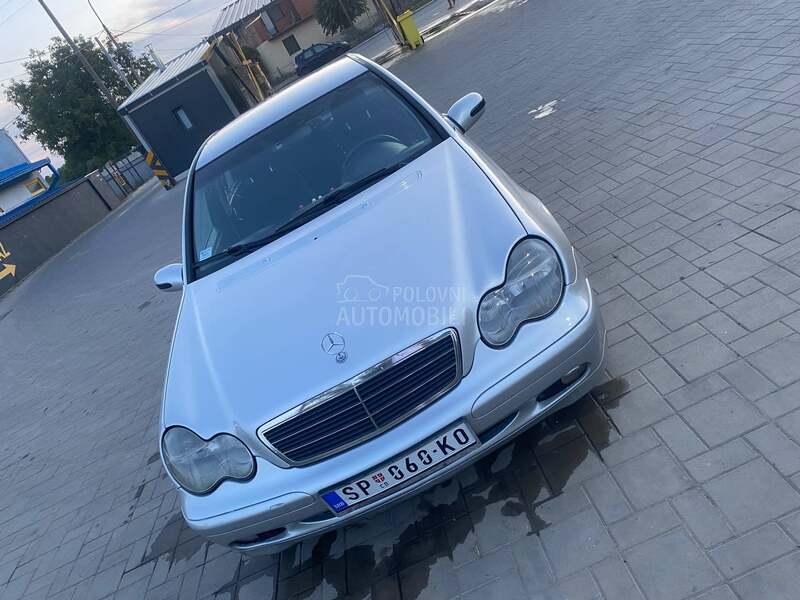 Mercedes Benz C 200 W203