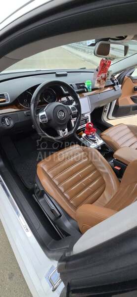 Volkswagen Passat CC R-line