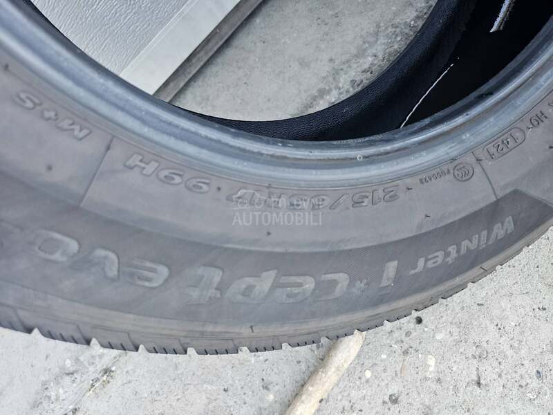 Hankook 215/65 R17 Zimska