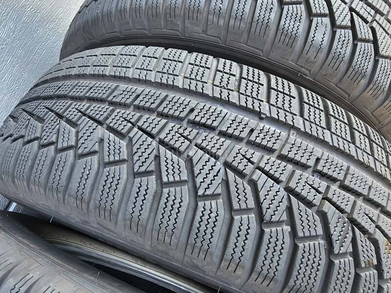 Hankook 215/65 R17 Zimska