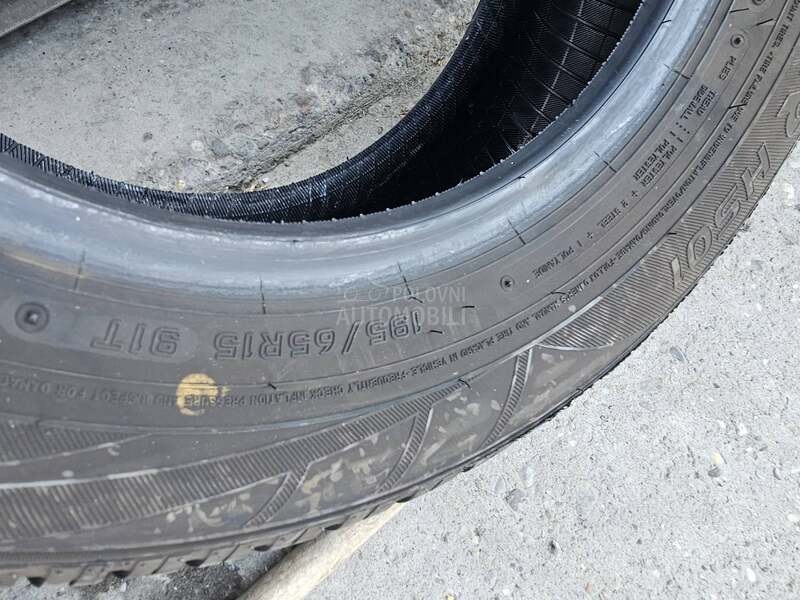 Falken 195/65 R15 Zimska