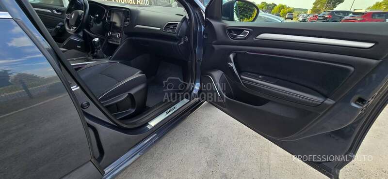 Renault Megane 1.6dCi/BOSE/Led