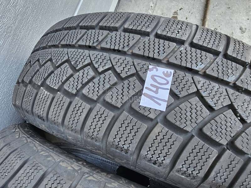 Continental 235/65 R17 Zimska