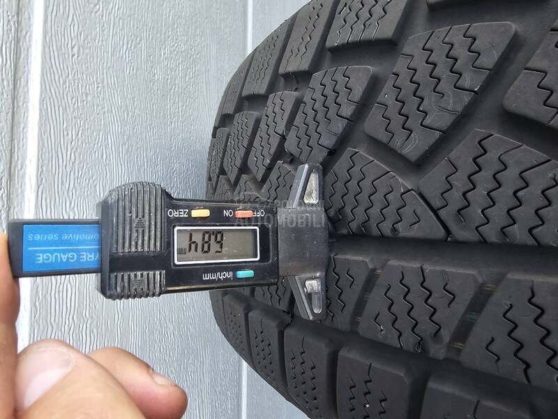 Continental 235/65 R17 Zimska