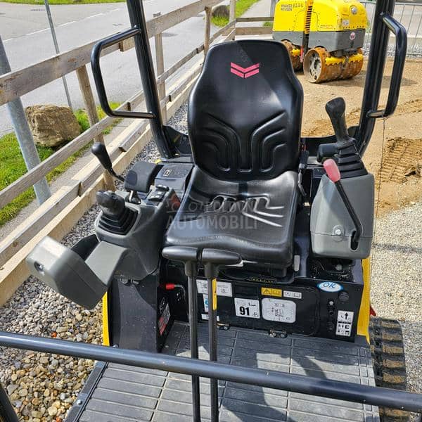 Yanmar SV 18  2 Tone
