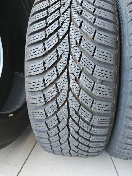 Continental 205/55 R16 Zimska