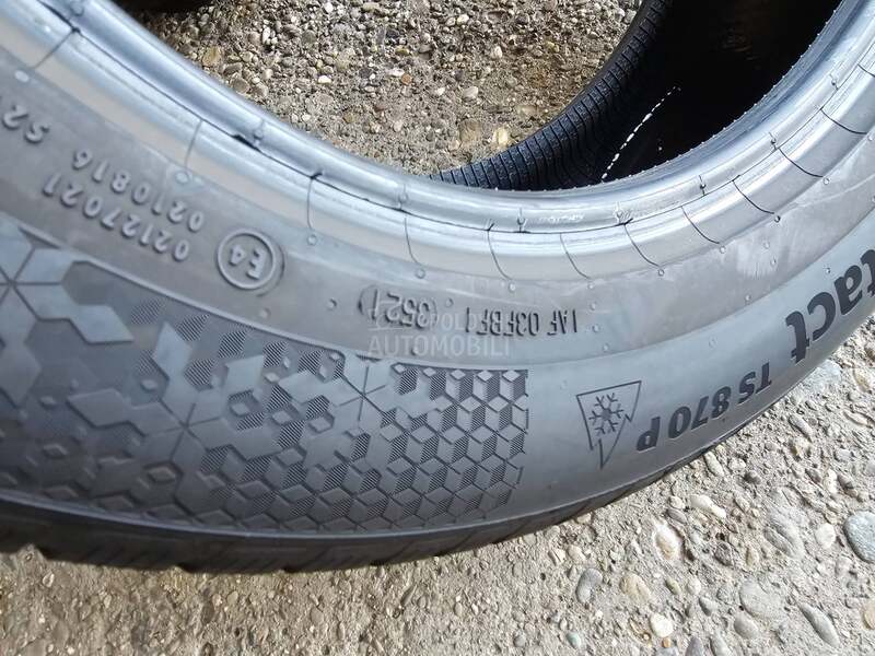 Continental 215/65 R17 Zimska
