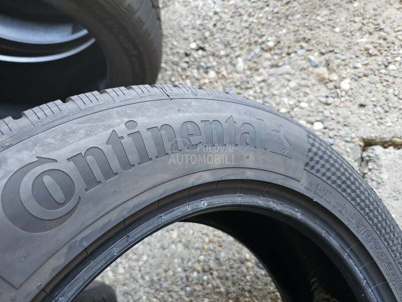 Continental 215/65 R17 Zimska